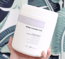 Load image into Gallery viewer, Fanola Fiber Fix Shampoo and Seal &amp; Repair Duo
